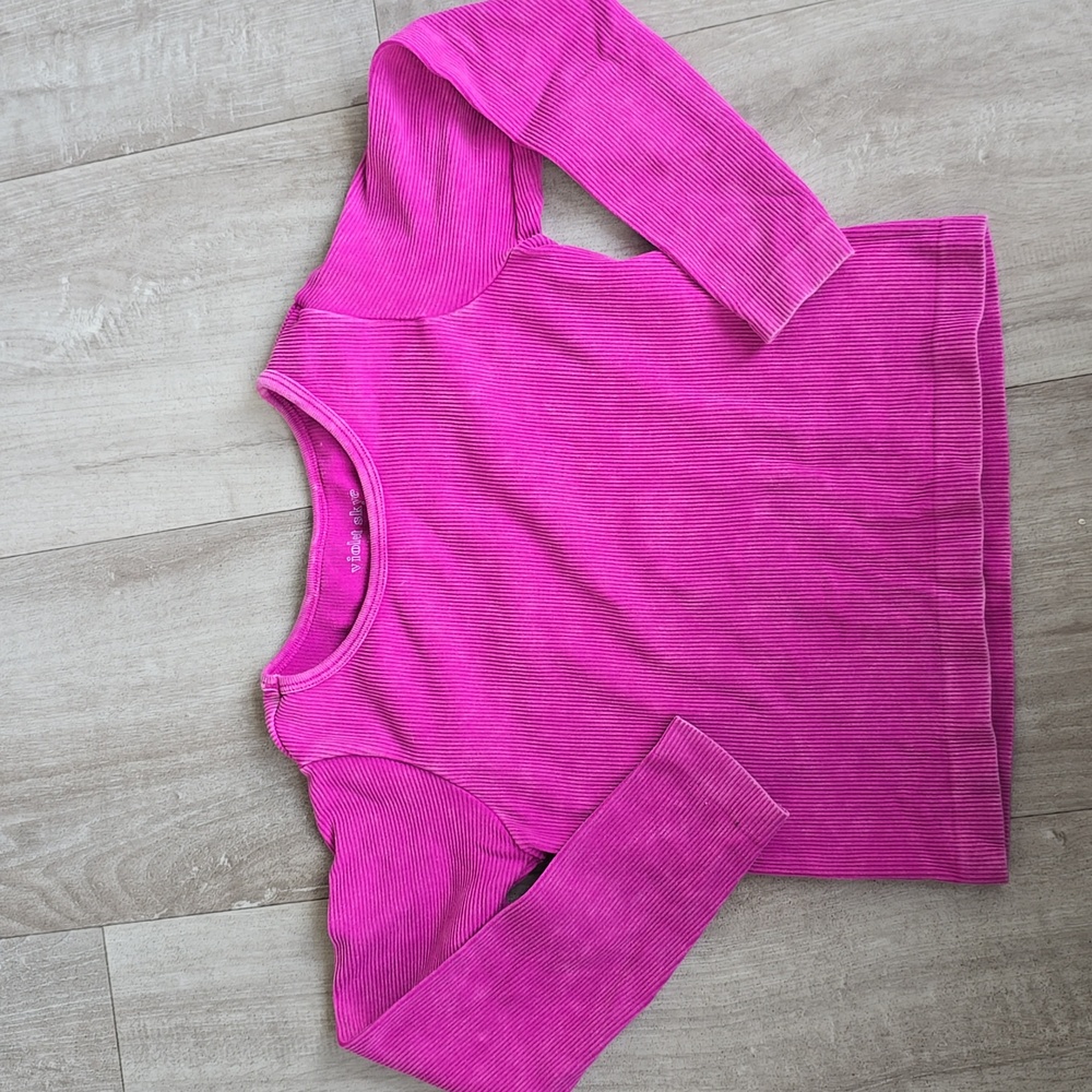 Athletic crop top